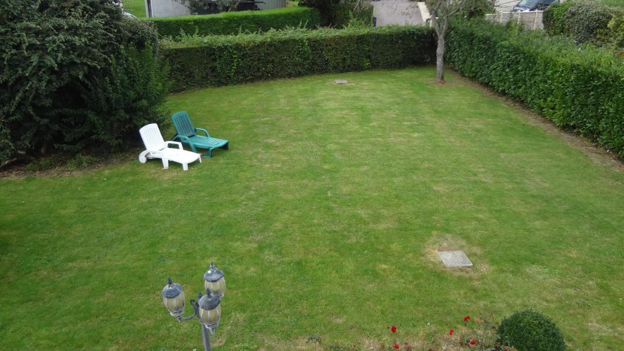 Maison De Vacances Trevieres 외부 사진