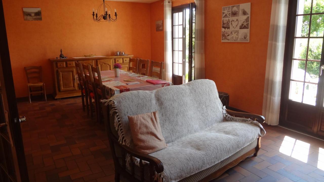 Maison De Vacances Trevieres 외부 사진