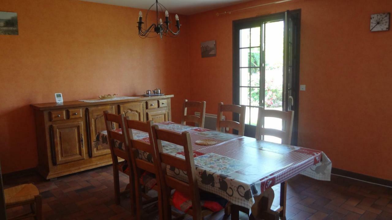 Maison De Vacances Trevieres 외부 사진